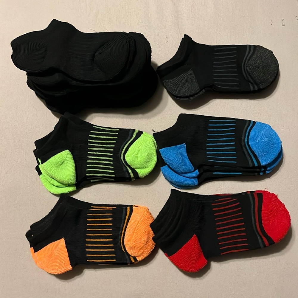 Brand New {19} Pairs Boys Socks